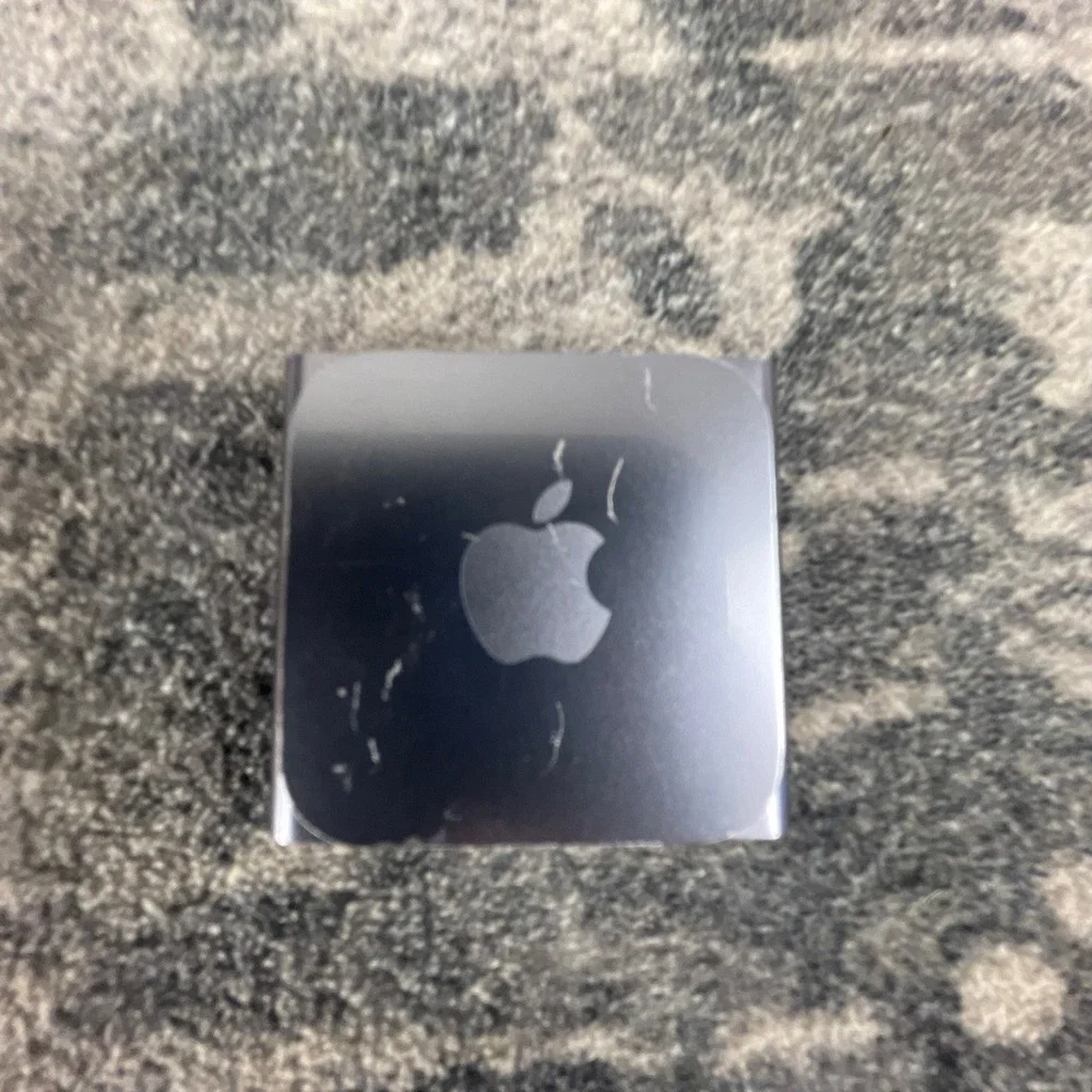 Apple iPod Nano 6th Generation Metallic Tested Works Good Scuff On Back Clip